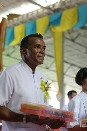 ภาพ No.19342:ประมวลภาพพิธีทอดกฐิน ณ วัดพระธรรมกาย ประจำปี พ.ศ. 2558