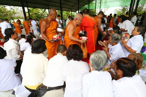 ภาพ No.29557:พิธีถวายสังฆทานแด่คณะสงฆ์ 323 วัด ใน 4 จังหวัดภาคใต้ ครั้งที่ 118