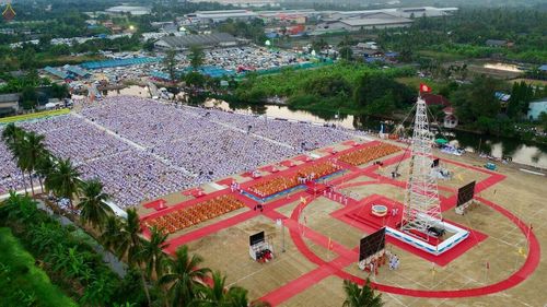 ภาพ No.19698:ประมวลภาพพิธีสถาปนามหาวิหารพระมงคลเทพมุนี (สด จนฺทสโร) ณ คลองบางนางแท่น