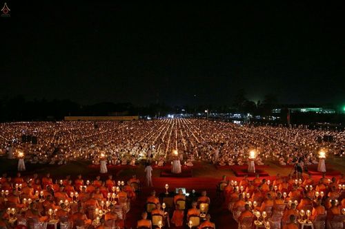 ภาพ No.19703:ประมวลภาพพิธีสถาปนามหาวิหารพระมงคลเทพมุนี (สด จนฺทสโร) ณ คลองบางนางแท่น