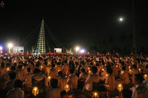 ภาพ No.19738:ประมวลภาพพิธีสถาปนามหาวิหารพระมงคลเทพมุนี (สด จนฺทสโร) ณ คลองบางนางแท่น