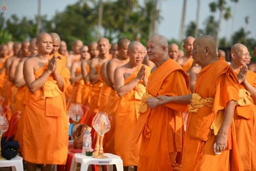 ภาพ No.19769:ประมวลภาพพิธีสถาปนามหาวิหารพระมงคลเทพมุนี (สด จนฺทสโร) ณ คลองบางนางแท่น