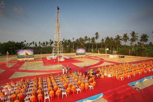 ภาพ No.19809:ประมวลภาพพิธีสถาปนามหาวิหารพระมงคลเทพมุนี (สด จนฺทสโร) ณ คลองบางนางแท่น