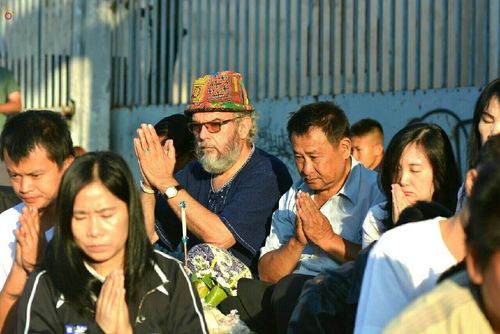 ภาพ No.19586:ประมวลภาพตักบาตรพระนานาชาติ 10,000 รูป จ.เชียงใหม่ วันอาทิตย์ 27 ธันวาคม พ.ศ. 2558