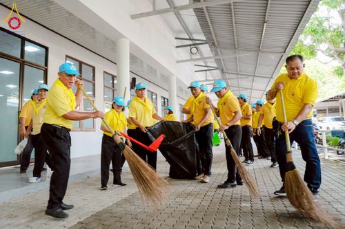 ภาพ No.226828:กิจกรรมจิตอาสาพัฒนา “เราทำความ ดี ด้วยหัวใจ” เนื่องในโอกาสวันพระบาทสมเด็จพระปกเกล้าเจ้าอยู่หัว ณ วัดพระธรรมกาย อ.คลองหลวง จ.ปทุมธานี วันพุธที่ 28 พฤษภาคม พ.ศ. 2568