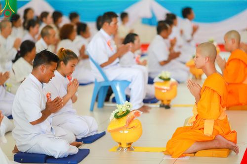 ภาพ No.136381:พิธีอุปสมบทสามเณรเตรียมสถาบันธรรมชัย รุ่นที่ 21 ณ โบสถ์พระไตรปิฏก วัดพระธรรมกาย วันเสาร์ที่ 4 พฤษภาคม พ.ศ.2567