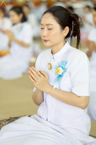 ภาพ No.229784:วันที่ 25 มิถุนายน พ.ศ. 2568 (แรม 15 ค่ำ เดือน 7) พิธีบุพเปตพลี ครั้งที่ 166 ร่วมอุทิศบุญแด่หมู่ญาติที่ล่วงลับไปแล้ว และสืบทอดอายุพระพุทธศาสนา ณ หอฉันคุณยายอาจารย์ฯ วัดพระธรรมกาย