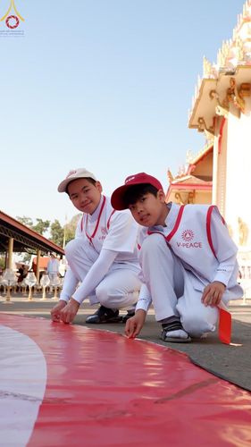 ภาพ No.205558:V.53 สารพัดV สารพัดดี ที่วัดโบสถ์บน ในโครงการธรรมยาตรา กตัญญูบูชา มหาปูชนียาจารย์ พระมงคลเทพมุนี(สด จนฺทสโร) พระผู้ปราบมาร อนุสรณ์สถาน 7 แห่ง ปีที่ 13 ระหว่างวันที่ 2-31 มกราคม พ.ศ. 2568