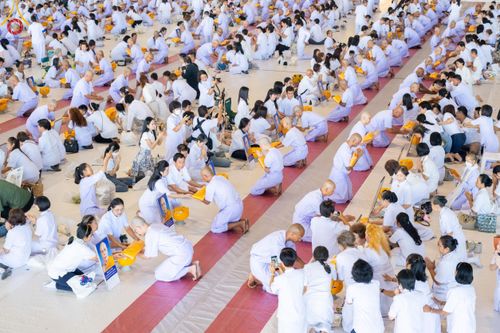 ภาพ No.180645:พิธีบรรพชาอุปสมบท โครงการอุปสมบทบูชาธรรมมหาปูชนียาจารย์ ประจำปีพุทธศักราช 2567 วันเสาร์ที่ 7 ธันวาคมพ.ศ. 2567 ณ วัดพระธรรมกาย จ.ปทุมธานี