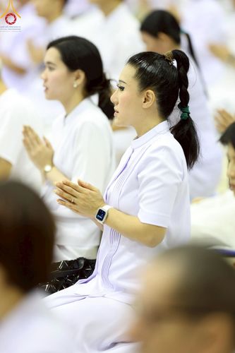 ภาพ No.222874:วันอาทิตย์ต้นเดือนที่ 4 พฤษภาคม พ.ศ. 2568 พิธีบูชาข้าวพระ ณ สภาธรรมกายสากล วัดพระธรรมกาย