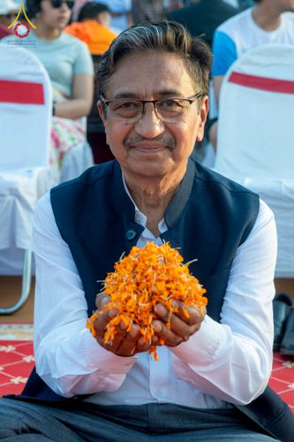 ภาพ No.213006:วันที่ 14 - 15 มีนาคม พ.ศ. 2568 คณะสงฆ์และสามเณรเดินธรรมยาตรา ในโครงการบวชสามเณรเนปาล 500 รูป ไปยังสถานที่รอบมายาเทวีและลุมพินีเกรด ณ ลุมพินี ประเทศเนปาล