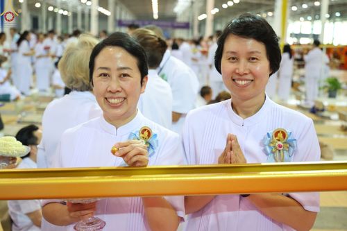 ภาพ No.77115:พิธีหล่อพระบรมพุทธเจ้า ในวันมาฆบูชา อาทิตย์ต้นเดือนที่ 6 มีนาคม พ.ศ. 2566 ณ วัดพระธรรมกาย จ.ปทุมธานี