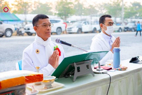 ภาพ No.198430:พิธีถวายภัตตาหารเป็นสังฆทาน แด่พระธรรมยาตรา ณ อนุสรณ์สถานบางปลา วัดบางปลา อำเภอบางเลน จังหวัดนครปฐม ในโครงการธรรมยาตรา กตัญญูบูชา มหาปูชนียาจารย์ พระมงคลเทพมุนี(สด จนฺทสโร) พระผู้ปราบมาร อนุสรณ์สถาน 7 แห่ง ปีที่ 13 วันที่ 20 มกราคม พ.ศ. 2568