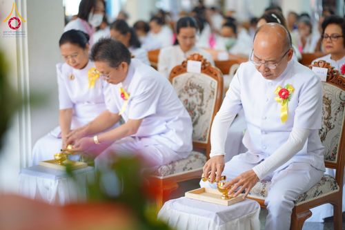 ภาพ No.204740:พิธีทอดผ้าป่าทำนุบำรุงศาสนสถาน ณ วัดเกิดการอุดม ตำบลคลองสาม อำเภอคลองหลวง จังหวัดปทุมธานี ในโครงการธรรมยาตรา กตัญญูบูชา มหาปูชนียาจารย์ พระมงคลเทพมุนี(สด จนฺทสโร) พระผู้ปราบมาร อนุสรณ์สถาน 7 แห่ง ปีที่ 13 วันที่ 30 มกราคม พ.ศ. 2568