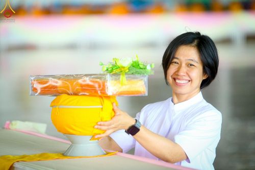 ภาพ No.131696:พิธีร่วมบุญบรรพชาสามเณร 5,000 รูป ณ บ้านแก้วเรือนทองคุณยาย สภาธรรมกายสากล วัดพระธรรมกาย วันเสาร์ที่ 23 มีนาคม พ.ศ. 2567