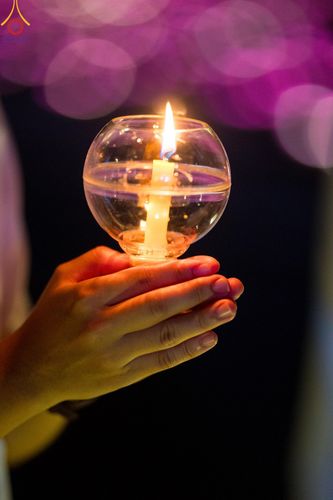 ภาพ No.279338:พิธีจุดวิสาขประทีป พิธีเวียนประทักษิณ ในวันวิสาขบูชา พุธที่ 22 พฤษภาคม พ.ศ. 2567 ( วันพระขึ้น 15 ค่ำ เดือน 6 ) ณ ลานธรรม พระมหาธรรมกายเจดีย์ วัดพระธรรมกาย จ.ปทุมธานี