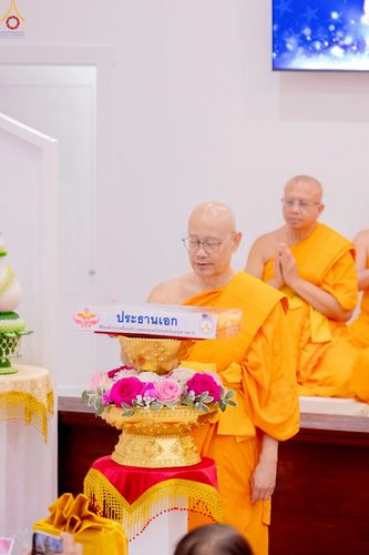 ภาพ No.234706:วันอาทิตย์ที่ 20 กรกฎาคม  พ.ศ.2568 พิธีทอดผ้าป่าภาคพื้นอเมริกา พิธีเจริญพระพุทธมนต์ ฉลองอาคารแก้วธรรมชัยรัตนอนันต์ วัดพระธรรมกายเทนเนสซี ประเทศสหรัฐอเมริกา