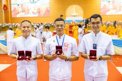 ภาพ No.259930:วันอาทิตย์ที่ 5 ตุลาคม พ.ศ. 2568 สัมมนาพิเศษ "จากกฐินวัดพระธรรมกาย สู่กฐินทั่วไทย 30,000 วัด" ณ สภาธรรมกายสากล วัดพระธรรมกาย