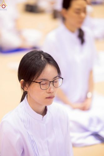 ภาพ No.227976:วันอาทิตย์ที่ 1 มิถุนายน พ.ศ. 2568 พิธีตักบาตร , พิธีบูชาข้าวพระ ณ วัดพระธรรมกาย จ.ปทุมธานี