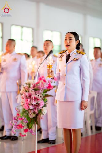 ภาพ No.227271:วันอังคารที่ 3 มิถุนายน พ.ศ. 2568 นายอำเภอคลองหลวง นำพสกนิกรรวมใจภักดิ์ สมเด็จพระนางเจ้าฯ พระบรมราชินี เนื่องในโอกาสวันเฉลิมพระชนมพรรษา ณ อาคารปลูกศรัทธา 2 วัดพระธรรมกาย อ.คลองหลวง จ.ปทุมธานี