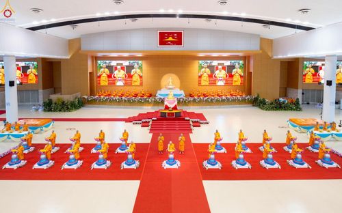 ภาพ No.251746:วันที่ 10 ตุลาคม พ.ศ. 2568 พิธีทอดผ้าป่าสมทบกฐินวัดพระธรรมกาย และสมทบกฐิน 30,000 กว่าวัดทั่วประเทศ ครั้งที่ 3 ณ สภาธรรมกายสากล วัดพระธรรมกาย