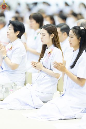 ภาพ No.207468:พิธีตักบาตร และปฏิบัติธรรมช่วงสาย ในวันมาฆบูชา วันพุธที่ 12 กุมภาพันธ์ พ.ศ. 2568 ณ วัดพระธรรมกาย จังหวัดปทุมธานี