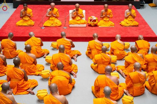 ภาพ No.156899:พิธีบรรพชาอุปสมบท ธรรมทายาท โครงการอุปสมบทหมู่บูชาธรรมครบรอบ 107 ปี วันครูผู้ค้นพบวิชชาธรรมกาย ณ โบสถ์พระไตรปิฏก วัดพระธรรมกาย วันเสาร์ที่ 14 กันยายน พ.ศ. 2567