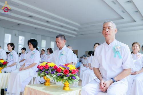 ภาพ No.172046:พิธีทอดกฐิน วัดพระธรรมกายสิงคโปร์ วันอาทิตย์ที่ 27 ตุลาคม พ.ศ. 2567