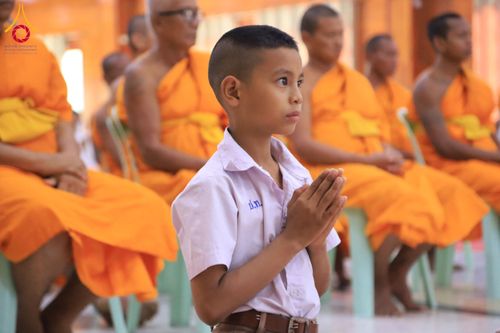 ภาพ No.200038:พิธีทอดผ้าป่าทำนุบำรุงศาสนสถาน ณ วัดบางไผ่นารถ ตำบลบางไทรป่า อำเภอบางเลน จังหวัดนครปฐม ในโครงการธรรมยาตรา กตัญญูบูชา มหาปูชนียาจารย์ พระมงคลเทพมุนี(สด จนฺทสโร) พระผู้ปราบมาร อนุสรณ์สถาน 7 แห่ง ปีที่ 13 วันที่ 22 มกราคม พ.ศ. 2568