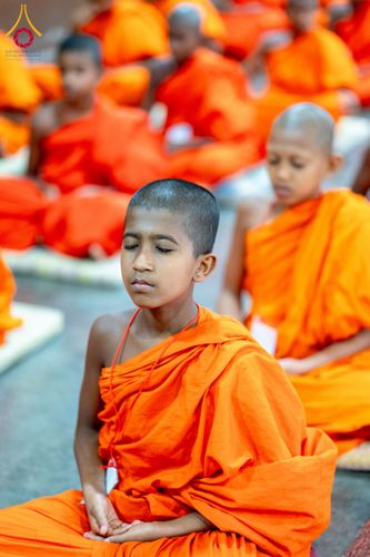 ภาพ No.225591:วันที่ 1 พฤษภาคม พ.ศ. 2568 พิธีเปิดโครงการ สยาม-ลังกา ธรรมยาตรา ฉลองเทศกาลวิสาขบูชาแห่งชาติ ศรีลังกา  และ บูชาธรรม 81 ปี หลวงพ่อธัมมชโย