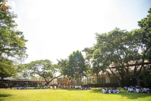 ภาพ No.103471:วันรวมพลังเด็กดี V-Star ผู้นำฟื้นฟูศีลธรรมโลก จังหวัดเชียงรายและจังหวัดพะเยา ณ ศูนย์ปฏิบัติธรรมจังหวัดเชียงราย วันที่ 2 ธันวาคม พ.ศ. 2566