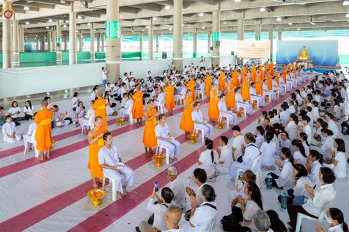 ภาพ No.228531:วันเสาร์ที่ 7 มิถุนายน พ.ศ. 2568 พิธีปลงผมโครงการอุปสมบทหมู่ธรรมทายาท ระดับอุดมศึกษา รุ่นที่ 52 ภาคฤดูฝน ณ วิหารคด 9 วัดพระธรรมกาย