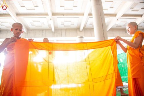 ภาพ No.134166:พิธีบรรพชาสามเณร โครงการบรรพชาสามเณร ฟื้นฟูพระพุทธศาสนาทั่วไทย ศูนย์อบรมวัดพระธรรมกาย วันเสาร์ที่ 6 เมษายน พ.ศ. 2567