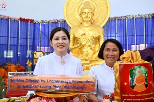 ภาพ No.263313:วันที่ 14 ตุลาคม พ.ศ. 2568 กฐินวัดถ้ำพุทธตรีรัศมี เมืองนาสิก รัฐมหาราษฎร์ ประเทศอินเดีย 