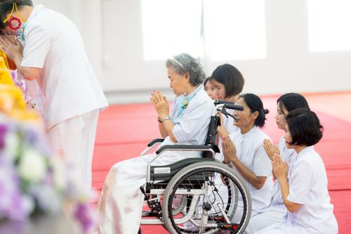 ภาพ No.238552:วันอาทิตย์ที่ 17 สิงหาคม พ.ศ. 2568 พิธีทอดผ้าป่าบำรุงศูนย์อบรมเยาวชนนครปฐม ครบรอบ 14 ปี และพิธีปลูกต้นไม้รอบสระเศรษฐี ณ ศูนย์อบรมเยาวชนนครปฐม