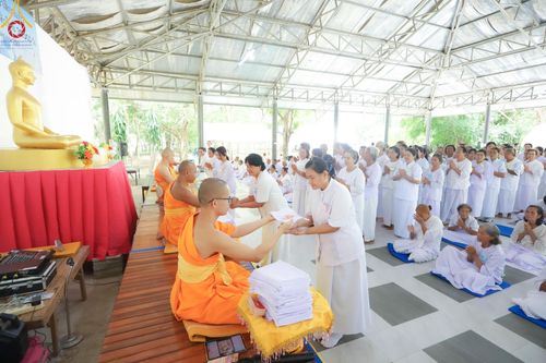 ภาพ No.158288:โครงการอบรมอุบาสก อุบาสิกาแก้ว  ตัวแทนทอดกฐิน 30,000 วัด ทั่วไทย บูชาธรรม 80 ปี หลวงพ่อธัมมชโย ระหว่างวันที่ 20-22 กันยายน พ.ศ. 2567 ณ จังหวัดบุรีรัมย์ รุ่นที่ 3