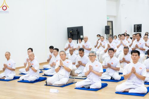 ภาพ No.157368:โครงการ อุบาสกแก้ว อุบาสิกาแก้ว รุ่นที่ 3 ตัวแทนทอดกฐินสามัคคีทั่วไทย 30,000 วัด บูชาธรรม 80 ปี หลวงพ่อธัมมชโย ระหว่างวันที่ 19-22 กันยายน พ.ศ. 2567 โซนกรุงเทพฯ-สมุทรปราการ ณ อาคาร 115 ปี คุณยายอาจารย์ฯ วัดพระธรรมกาย