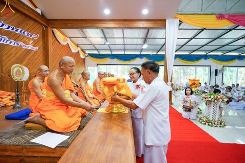 ภาพ No.164120:พิธีทอดกฐินสามัคคีสร้างทุกสิ่ง ณ ศูนย์ธุดงคสถานแพร่ อ.วังชิ้น จ.แพร่ วันอาทิตย์ที่ ๒๐ ตุลาคม พ.ศ. ๒๕๖๗