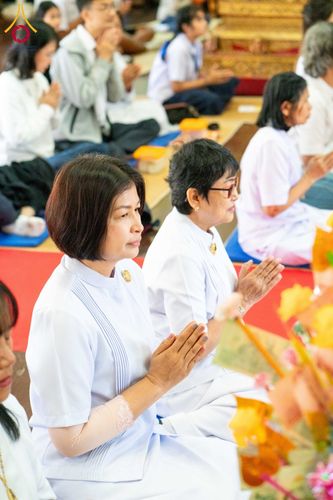 ภาพ No.197297:พิธีทอดผ้าป่าทำนุบำรุงศาสนสถาน ณ วัดอัมพวัน ตำบลบางม่วง อำเภอบางใหญ่ จังหวัดนนทบุรี ในโครงการธรรมยาตรา กตัญญูบูชา มหาปูชนียาจารย์ พระมงคลเทพมุนี(สด จนฺทสโร) พระผู้ปราบมาร อนุสรณ์สถาน 7 แห่ง ปีที่ 13 วันที่ 17 มกราคม พ.ศ. 2568