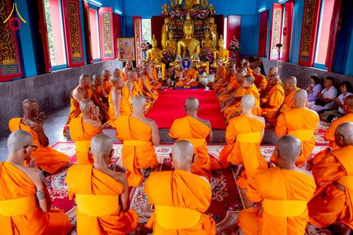 ภาพ No.276381:วันศุกร์ที่ 5 ธันวาคม 2568 (วันพ่อแห่งชาติ) พิธีบรรพชาอุปสมบทหมู่ธรรมทายาท จำนวน 14 รูป โครงการบรรพชาอุปสมบทหมู่ รุ่นบูชาธรรมมหาปูชนียาจารย์ ประจำปี 2568  ณ ศูนย์อบรมเยาวชนบางปะหัน จังหวัดพระนครศรีอยุธยา