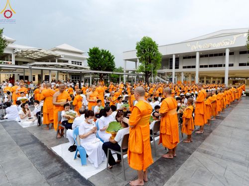 ภาพ No.213674:วันอาทิตย์ที่ 30 มีนาคม พ.ศ. 2568 พิธีตัดปอยผม โครงการหน่อแก้วเปรียญธรรม รุ่นที่ 13 ณ ค่ายจองแชมป์ หมู่กุฏิสามเณรเปรียญธรรม วัดพระธรรมกาย