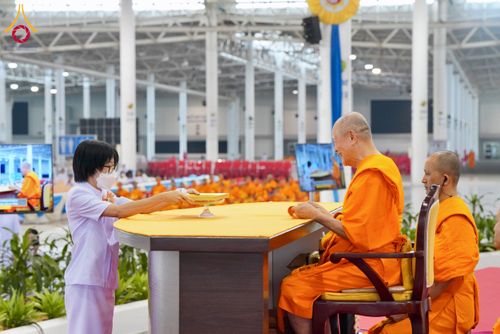 ภาพ No.127084:พิธีมอบใบประกาศเกียรติคุณองค์กรนานาชาติ และหน่วยงานที่ชักชวนคนร่วมโครงการนั่งสมาธิเพื่อสันติภาพโลกมากที่สุด วันอาทิตย์ที่ 1 มีนาคม พ.ศ. 2567 ณ สภาธรรมกายสากล วัดพระธรรมกาย