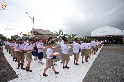 ภาพ No.94688:พิธีทอดกฐินสามัคคี สร้างกุฏิสงฆ์หลังแรก ณ ศูนย์ปฏิบัติธรรมและอบรมเยาวชนเมืองยะลา (ถนนเวฬุวัน ซอยเศรษฐี) วันที่ 15 พฤศจิกายน พ.ศ. 2566