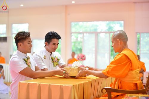 ภาพ No.149596:พิธีทอดผ้าป่ามหามงคล เพื่องานพระพุทธศาสนา , พิธีเจริญพระพุทธมนต์ และพิธีถวายสังฆทานแด่คณะสงฆ์ เนื่องในวันธรรมชัย 56 พรรษา น้อมบูชาธรรมหลวงพ่อธัมมชโย ณ ธรรมอุทยานบ้านแป้ง จ.สิงห์บุรี วันเสาร์ที่ 24 สิงหาคม พ.ศ. 2567