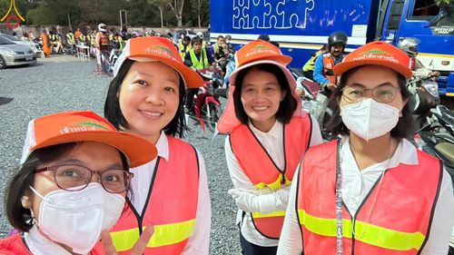 ภาพ No.116966:V.16 เป็นทีม การเตรียมงาน เก็บงาน การรับบุญของเจ้าหน้าที่หน่วยงานต่างๆ เพื่อโครงการธรรมยาตรา กตัญญูบูชามหาปูชนียาจารย์ พระมงคลเทพมุนี (สด จนฺทสโร) พระผู้ปราบมาร อนุสรณ์สถาน 7 แห่ง ปีที่ 12 ระหว่างวันที่ 2 - 31 มกราคม พ.ศ. 2567