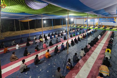 ภาพ No.127610:Photo Story ปฐมบรรพชาชาวพุทธมาร์มา Episode 2/5 วันที่ 6-7 กุมภาพันธ์ พ.ศ. 2567  โครงการบรรพชาครั้งประวัติศาสตร์ แห่งเทือกเขาจิตตะกอง  ครั้งแรกของชาวพุทธมาร์มา บังกลาเทศ บูชาธรรม 80 ปีหลวงพ่อธัมมชโย ณ วัดธัมจักร อรัญกุฏิ เมืองรัมการ์ คาร์กาชารี บังกลาเทศ