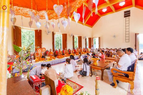 ภาพ No.166260:พิธีทอดกฐิน ณ วัดเจริญธรรมนิมิตร จ.ราชบุรี ในโครงการกฐินสามัคคีทั่วไทย 30,000 วัด บูชาธรรม 80 ปี หลวงพ่อธัมมชโย โดยคณะศิษยานุศิษย์วัดพระธรรมกาย วันที่ 20 ตุลาคม พ.ศ. 2567