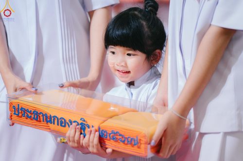 ภาพ No.167716:พิธีทอดกฐิน และ พิธีกรานกฐิน ในวันอาทิตย์ที่ 3 พฤศจิกายน พ.ศ. 2567 ณ วัดพระธรรมกาย จ.ปทุมธานี