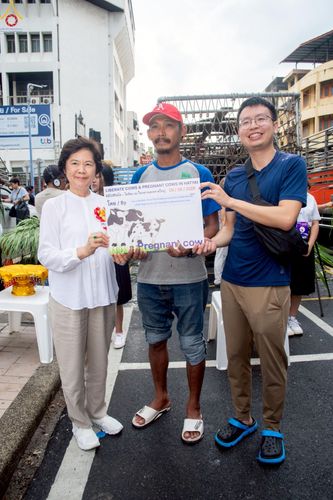 ภาพ No.238183:วันเสาร์ที่ 9 สิงหาคม พ.ศ. 2568 พิธีไถ่ชีวิตโค-โคท้อง 162 ตัว ณ ใจกลางนครหาดใหญ่ จ.สงขลา