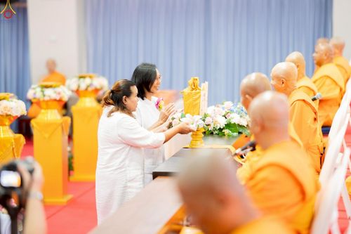 ภาพ No.241820:วันเสาร์ที่ 23 สิงหาคม พ.ศ. 2568 ปฐมผ้าป่าสถาปนาองค์พระเจดีย์ "ซื้อดินปรับพื้นที่ลานธรรม รองรับองค์พระเจดีย์เพื่อสร้างสันติภาพโลก" ณ ศูนย์ปฏิบัติธรรมระยอง (บ้านช่องลม)